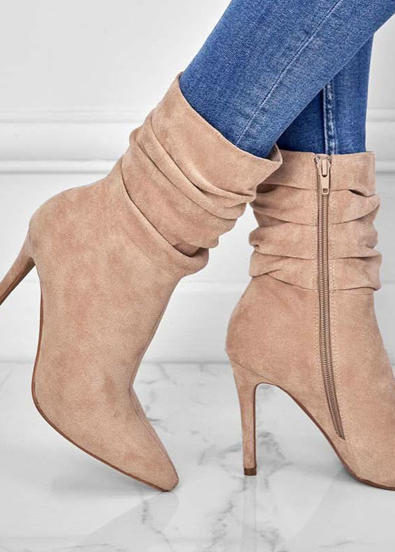 Bottes courtes à talons hauts